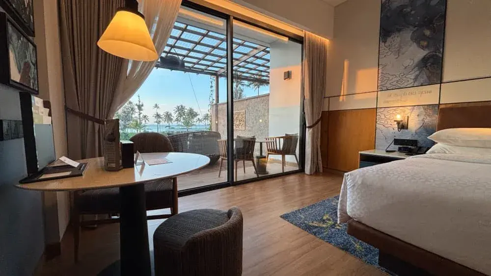 ビンタン島おすすめホテル「フォーポイントバイシェラトンビンタン」の部屋の様子