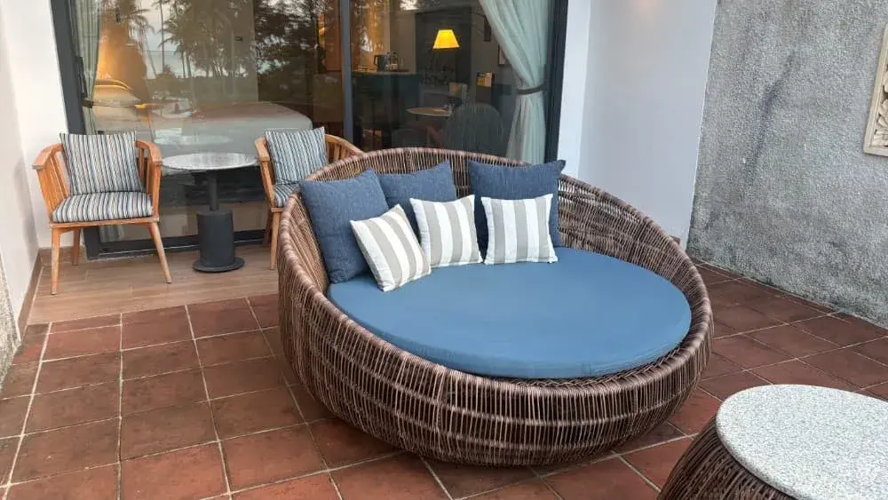 ビンタン島おすすめホテル「フォーポイントバイシェラトンビンタン」の専用バルコニー