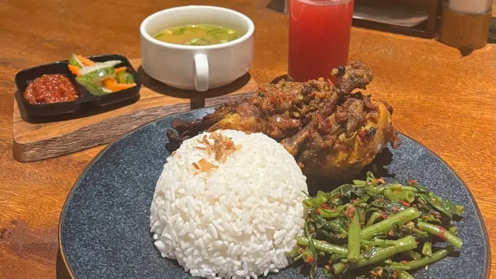 「The Patio Restaurant & Bar」のコース料理2