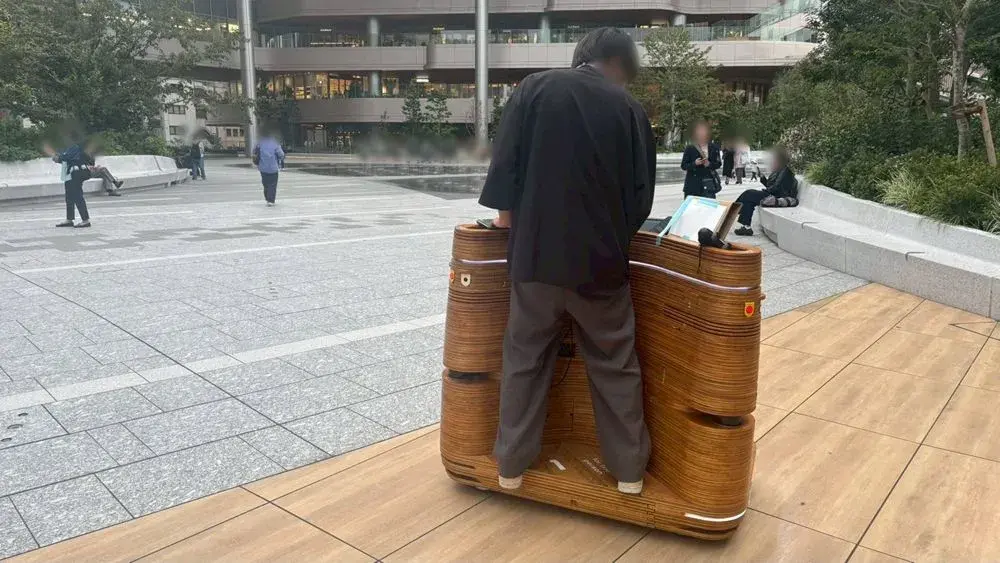 無料で乗れる「自動走行モビリティiino」