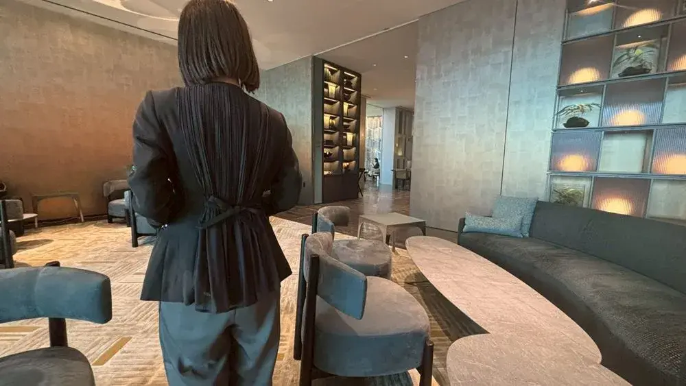 JWマリオット東京:スタッフの制服1