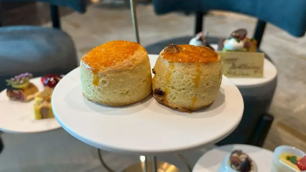 JWマリオット東京のアフタヌーンティー:スコーン2種