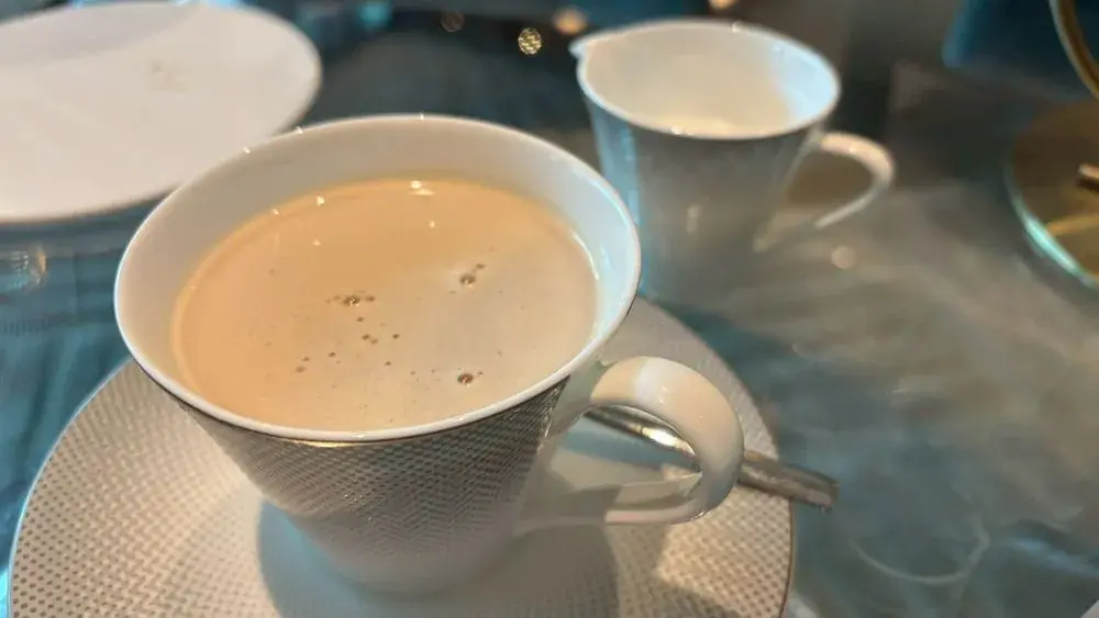 JWマリオット東京のアフタヌーンティー:カフェラテ