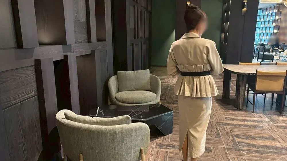 JWマリオット東京:スタッフの制服2