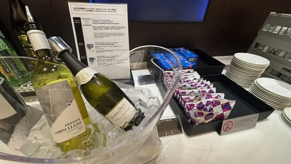 ANAラウンジドリンクメニュー：ワイン・スパークリングワイン