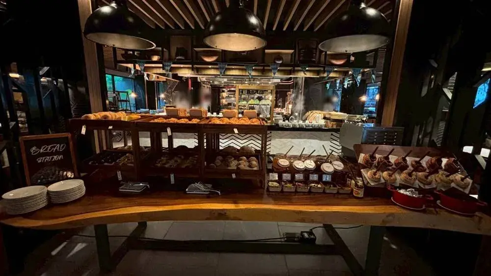 フォーポイント プーケット 朝食 2025|バケット類