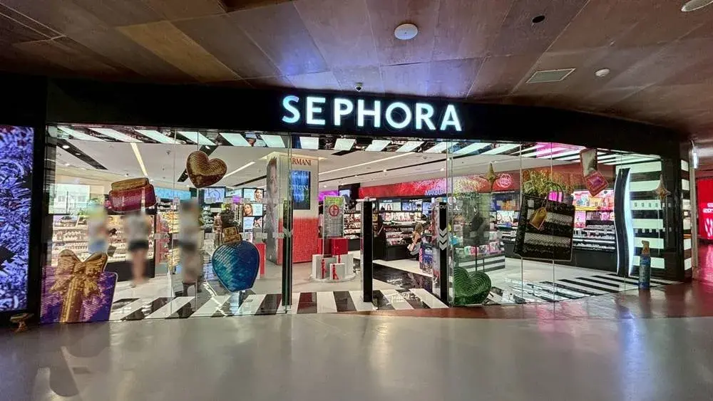 ビーチウォーク内のおすすめショップ「SEPHORA」バライティコスメショップ