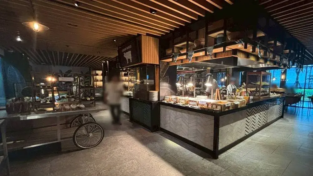 フォーポイント プーケット 朝食 2025