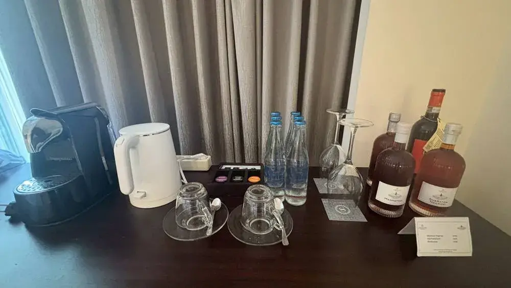 シェラトン・バリ・クタ・リゾートのプラチナ特典で、アップグレードされたスイートルームのドリンク類