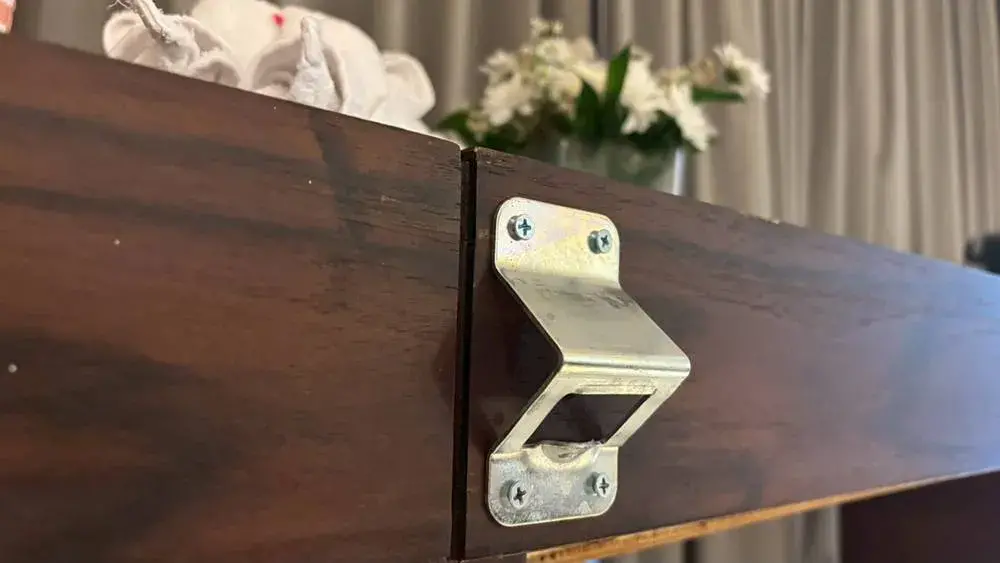 シェラトン・バリ・クタ・リゾートのボトルオープナー（栓抜き）は一見何かわからにため注意