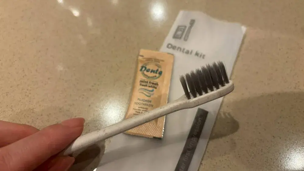 ウエスティン プーケットのスイートルーム(歯ブラシ)