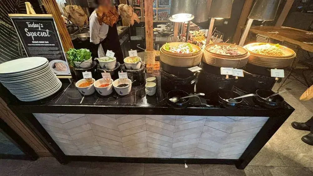 フォーポイント プーケット 朝食 2025|せいろ