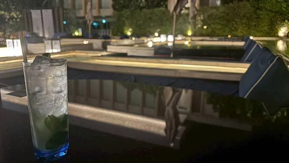 プールサイドバー「The Deck Beach Club Patong」でオーダーしたドリンク