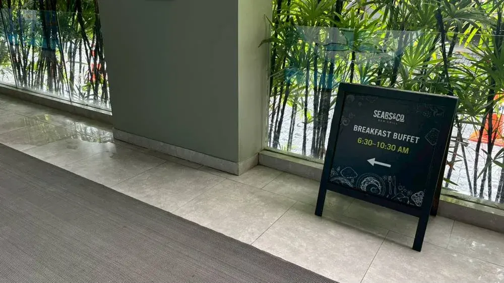 「Sears & Co.」の営業時間