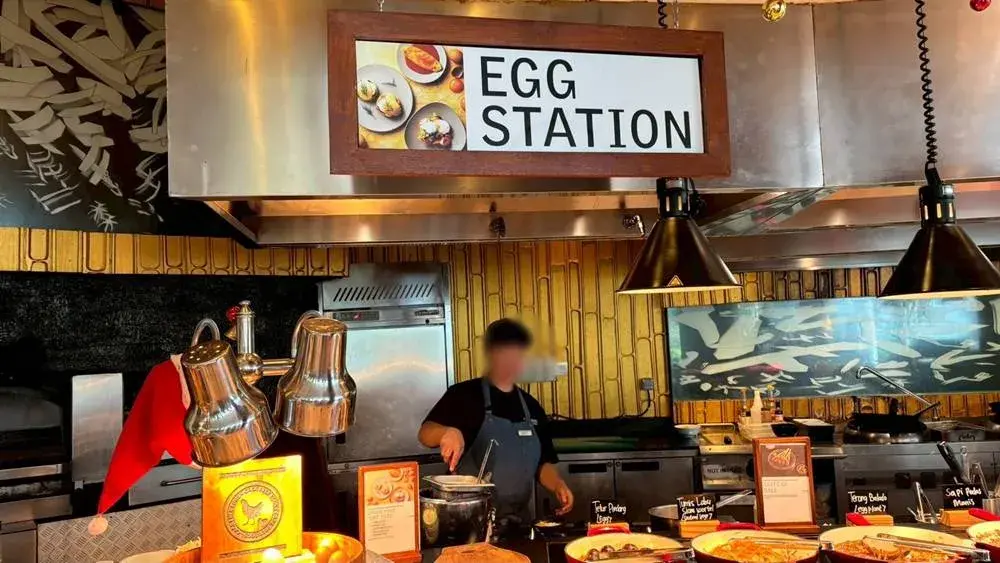 ル メリディアン バリ ジンバランの朝食「Bamboo Chic」エッグステーション