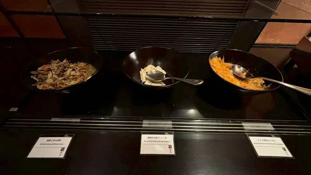 カクテルタイムに提供されたおばんざい類