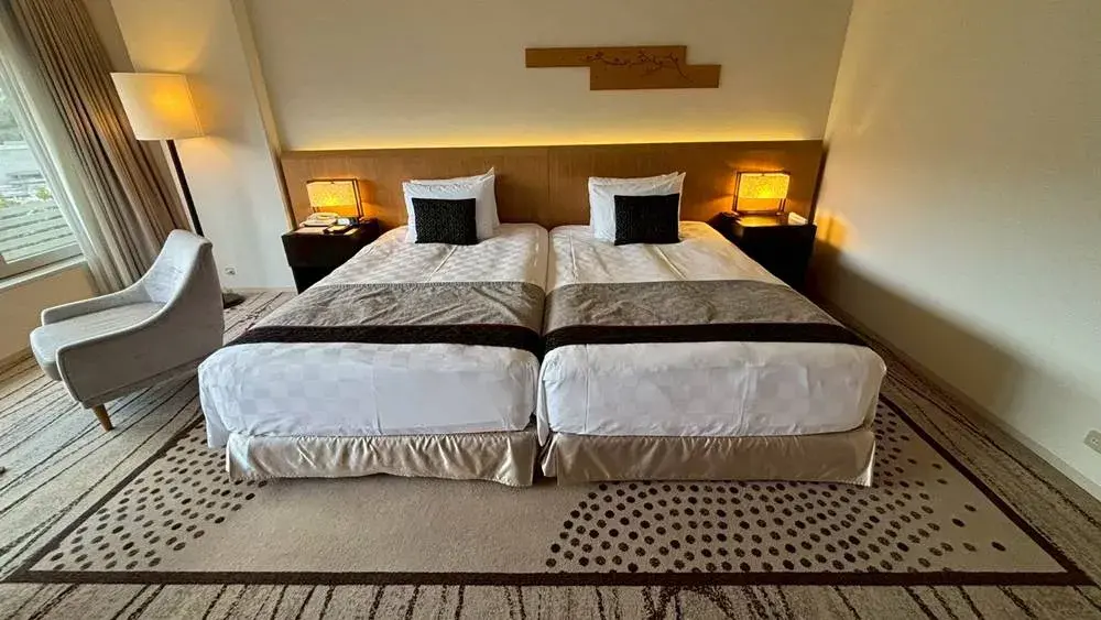 ザ・プリンス 京都宝ヶ池、オートグラフ コレクション:クラブフロア客室のベッド